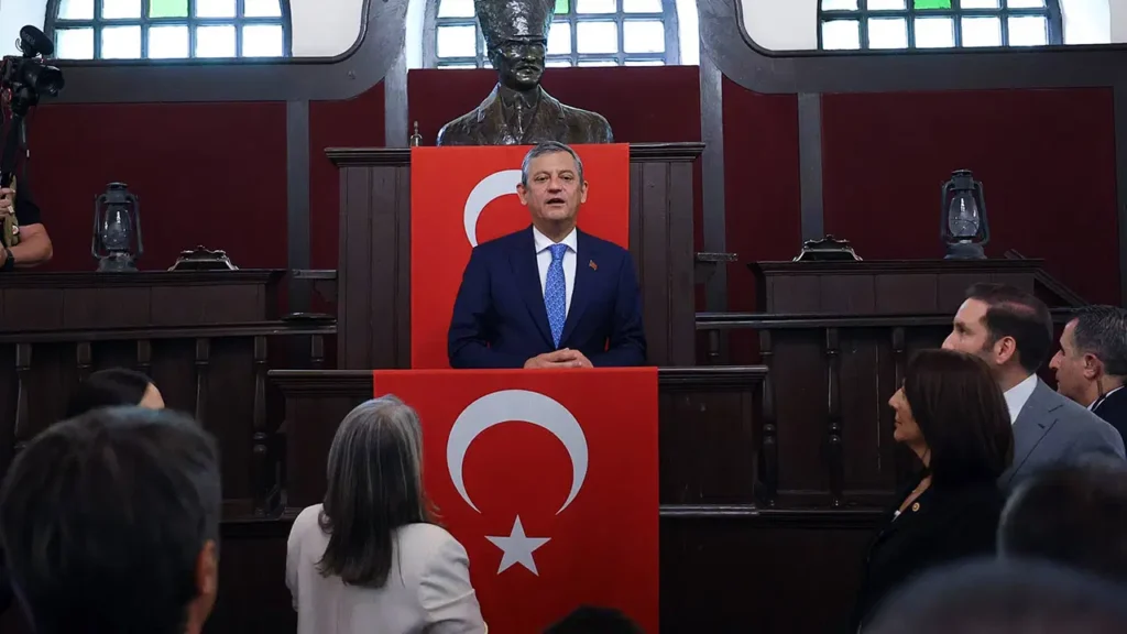 Son Dakika… Özgür Özel’in A Takımı belli oldu: YENİ Parti MYK’sinde kimler var?